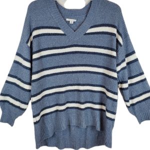 American Eagle Blue Striped Sweater Top Size M Womens Vneck Knit Winter SOFT!